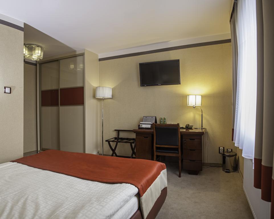 M Hotel Sosnowiec Ngoại thất bức ảnh