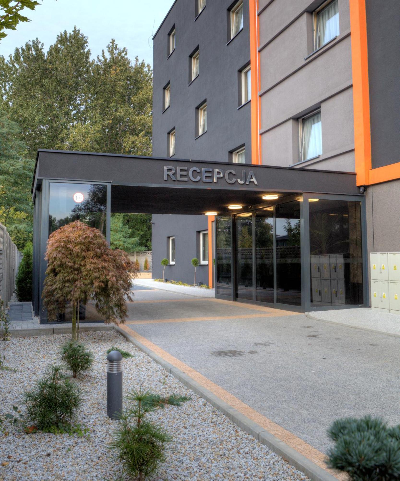 M Hotel Sosnowiec Ngoại thất bức ảnh