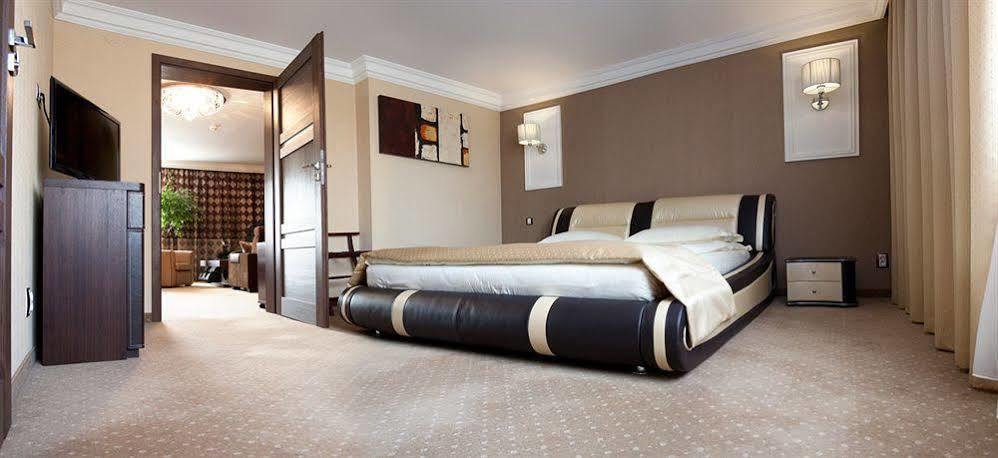 M Hotel Sosnowiec Ngoại thất bức ảnh